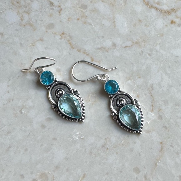 NWOT Sundance Hydrangea Daydream Earrings Blue Topaz Sky Blue Topaz Sterling